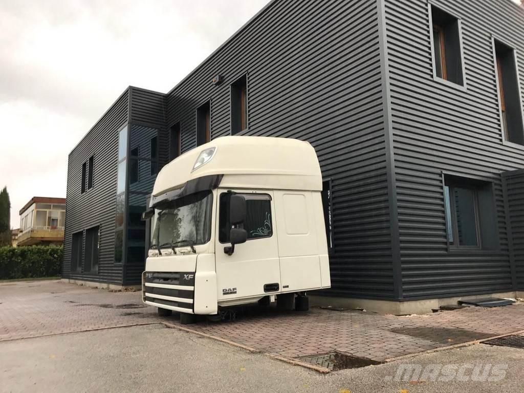 DAF XF 105 Euro 5 Vezetőfülke és belső tartozékok