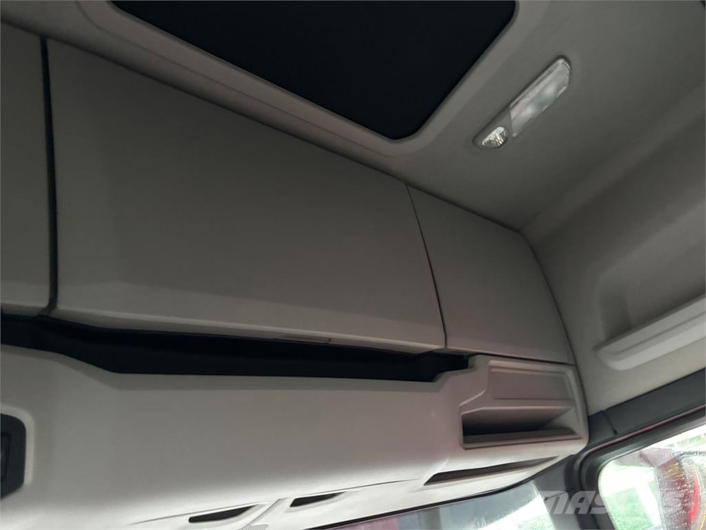 Scania R 450 Nyergesvontatók