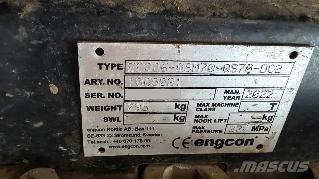 Kobelco SK 210 LC Lánctalpas kotrók