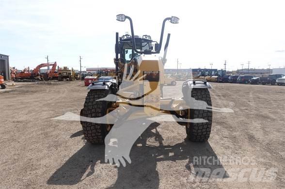 CAT 140 AWD Gréderek