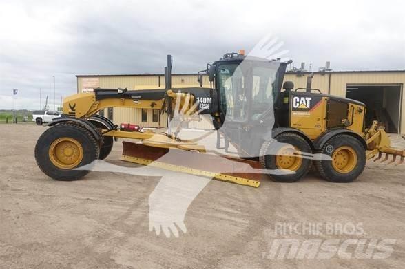 CAT 140M Gréderek