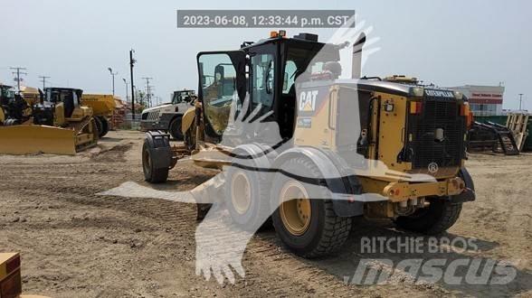 CAT 140M AWD Gréderek