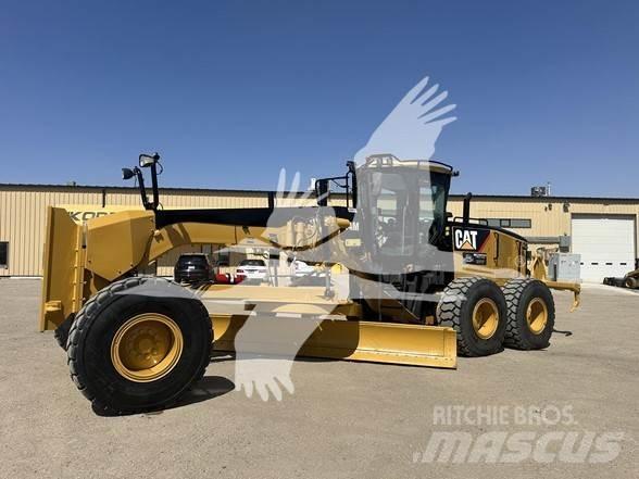 CAT 14M Gréderek
