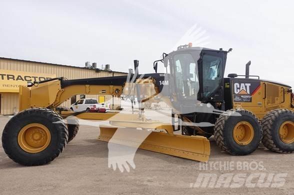 CAT 14M Gréderek