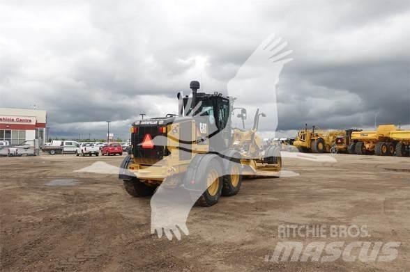 CAT 160M Gréderek