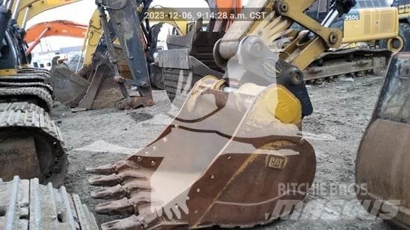CAT 336 Lánctalpas kotrók