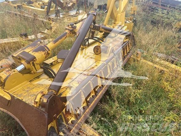 CAT 3852628 Tolólapok