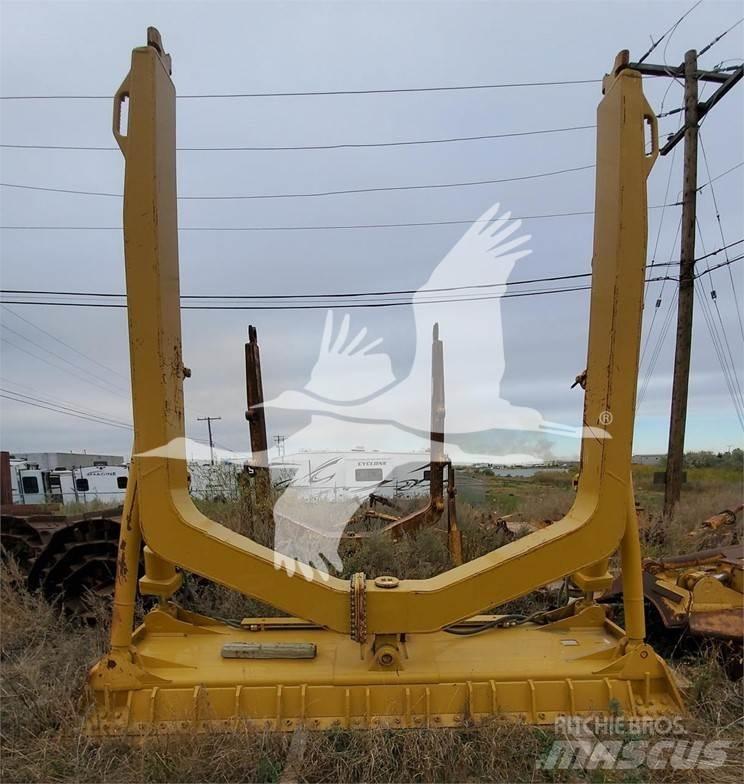 CAT 3852628 Tolólapok