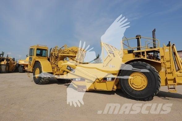 CAT 627F Földnyesők (szkréperek)