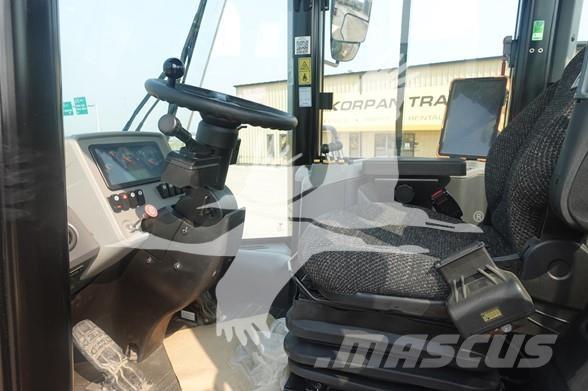 CAT 950GC Gumikerekes homlokrakodók
