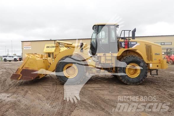 CAT 966H Gumikerekes homlokrakodók