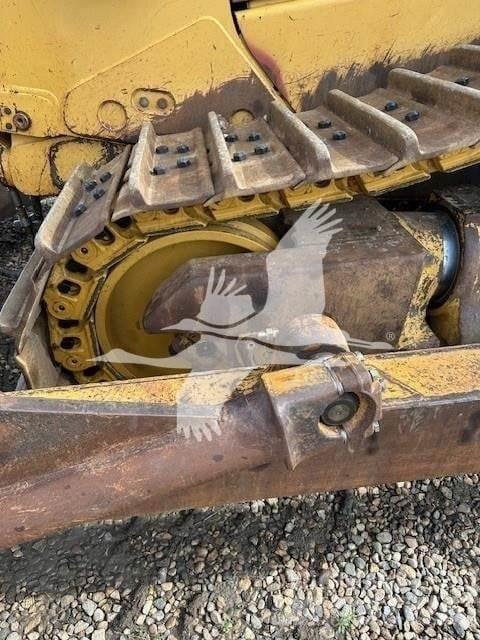 CAT D8T lánctalpas dózerek