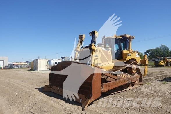CAT D8T lánctalpas dózerek