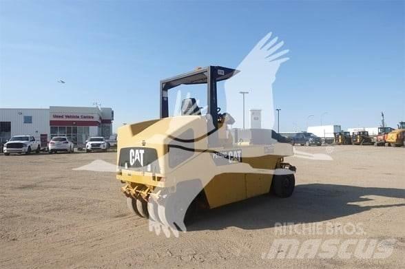 CAT PS-150C Pneumatikus kerekes hengerek