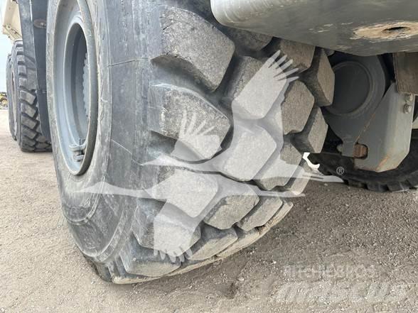 Terex TA400 Csuklósdömperek