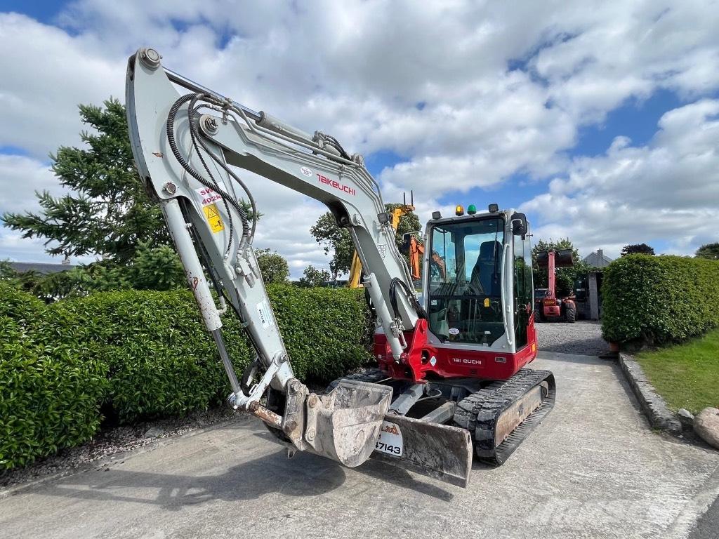 Takeuchi TB 260 Közepes (midi) kotrók 7 t - 12 t