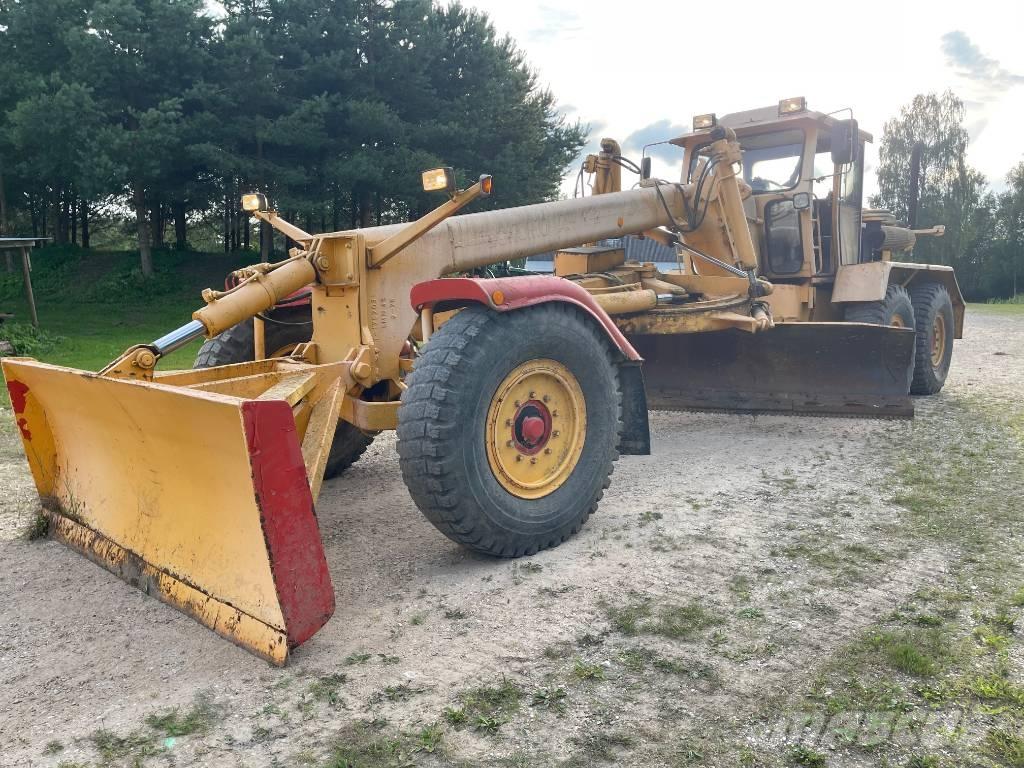 Lokomo AH 172 Gréderek