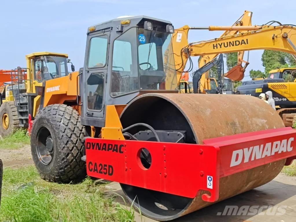 Dynapac CA 25 D Egydobos hengerek