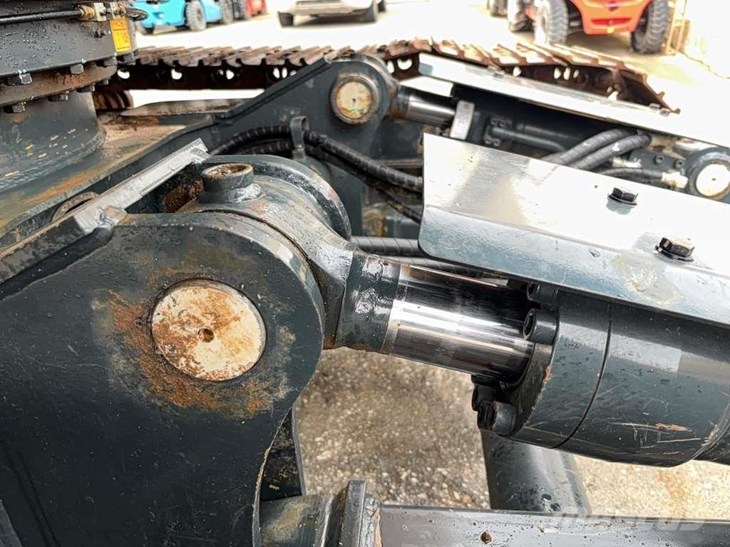 Hyundai HC130ALCR Speciális kotrók