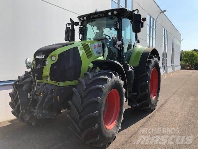 CLAAS AXION 810 Traktorok