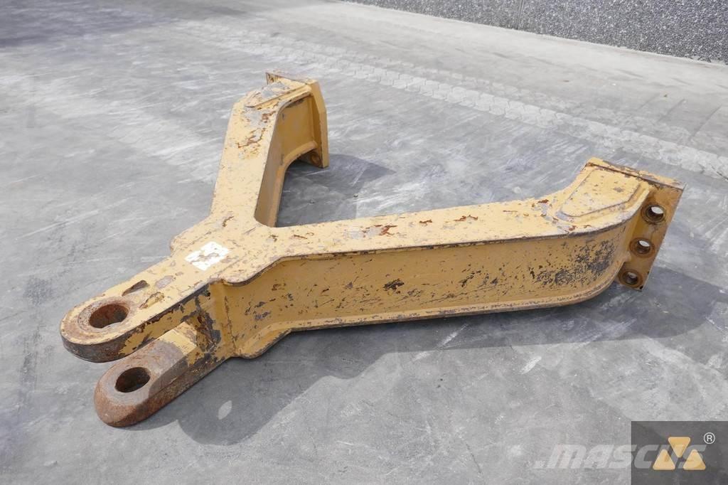 CAT D6 Drawbar Haszonjárművek - Egyéb