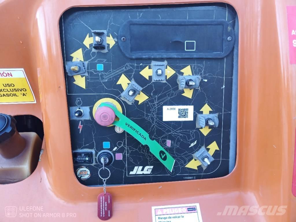 JLG 450 AJS II Karos emelők