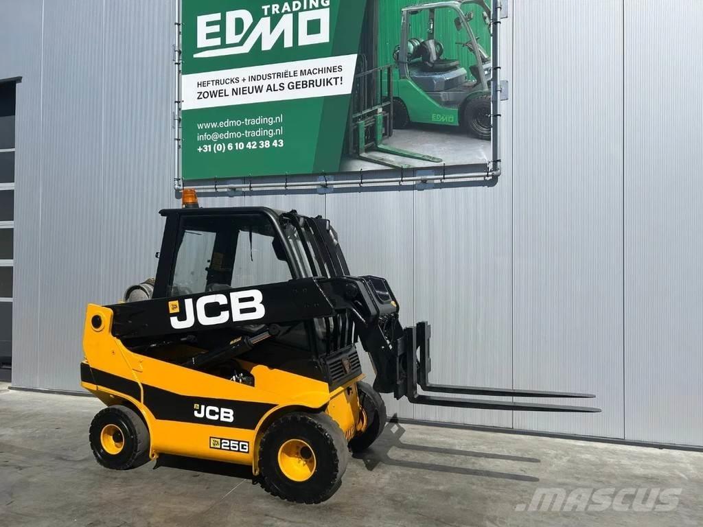 JCB TLT25 Heftruck Gázüzemű targoncák
