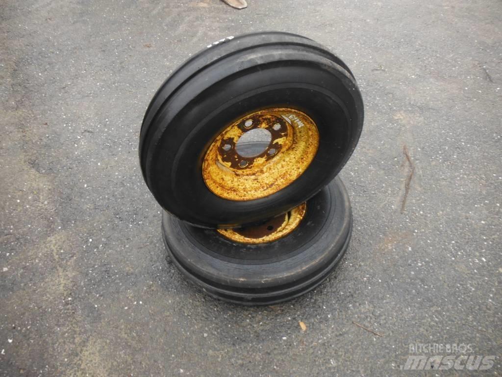 Dunlop 7.00X12 Gumiabroncsok, kerekek és felnik