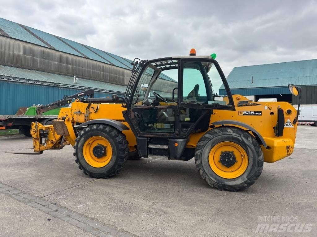 JCB 535-140 Teleszkópos rakodók