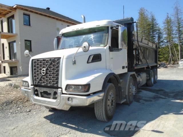 Volvo BM VHD Billenő teherautók