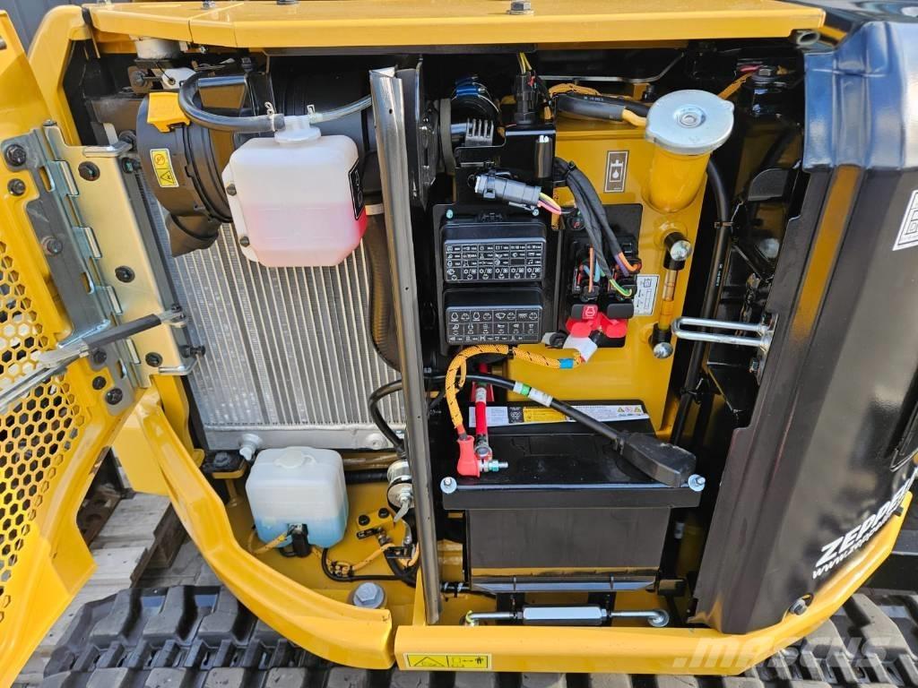 CAT 302.7 CR Mini kotrók < 7t