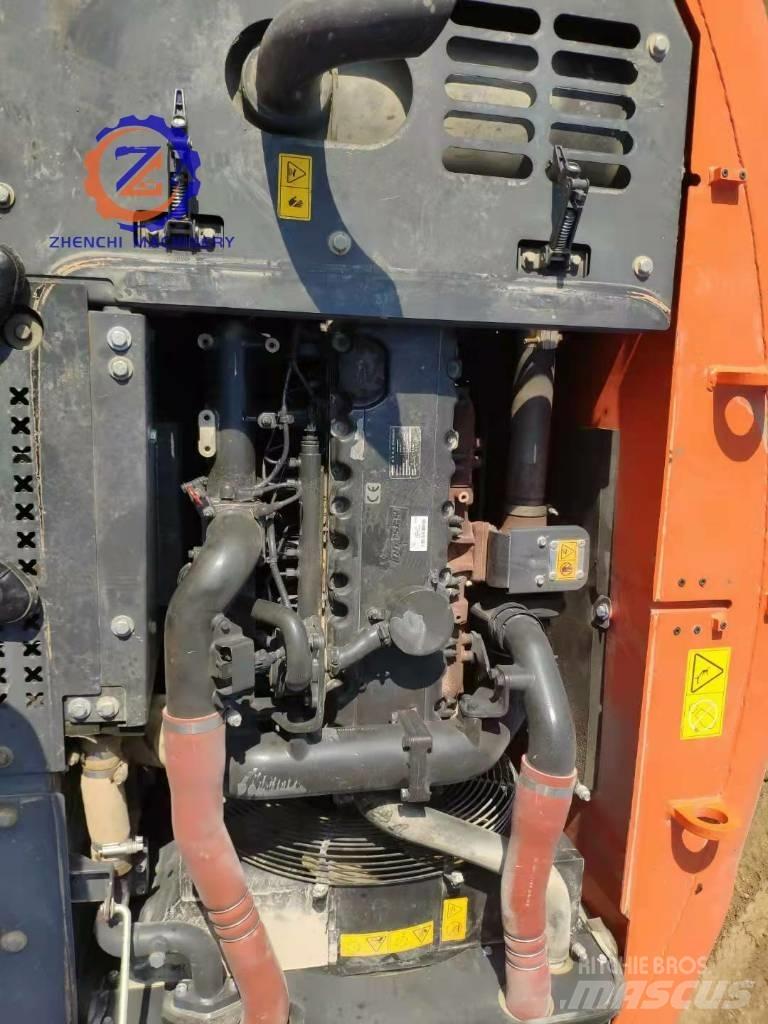 Doosan DX 150LC Közepes (midi) kotrók 7 t - 12 t