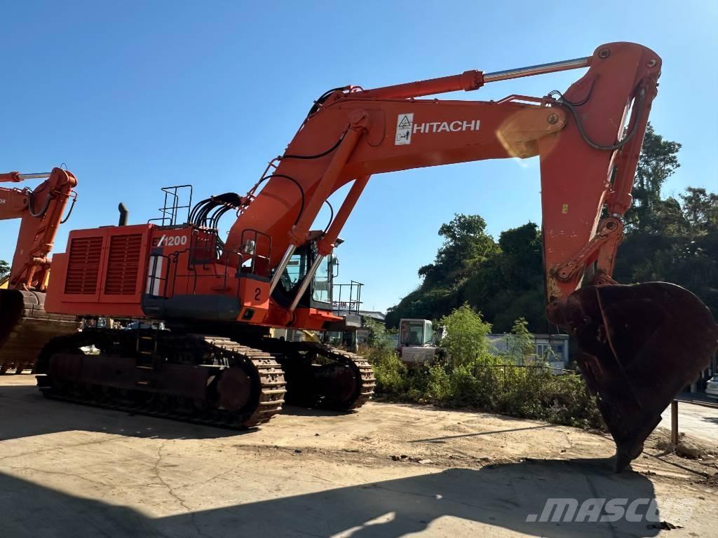 Hitachi EX 1200 Lánctalpas kotrók