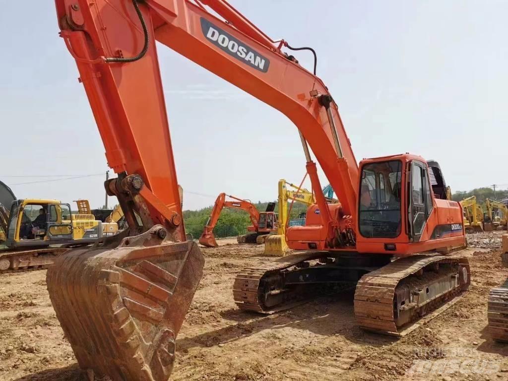 Doosan DH300LC-7 Lánctalpas kotrók