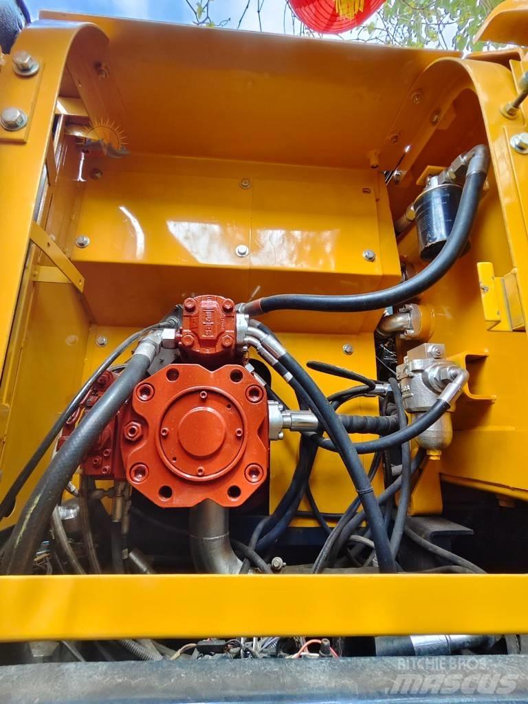 Hyundai 150w Gumikerekes kotrók