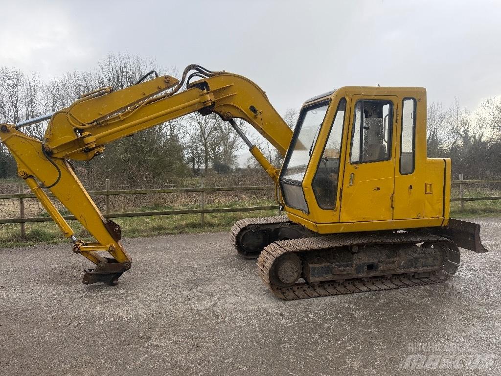 JCB JZ 70 Közepes (midi) kotrók 7 t - 12 t