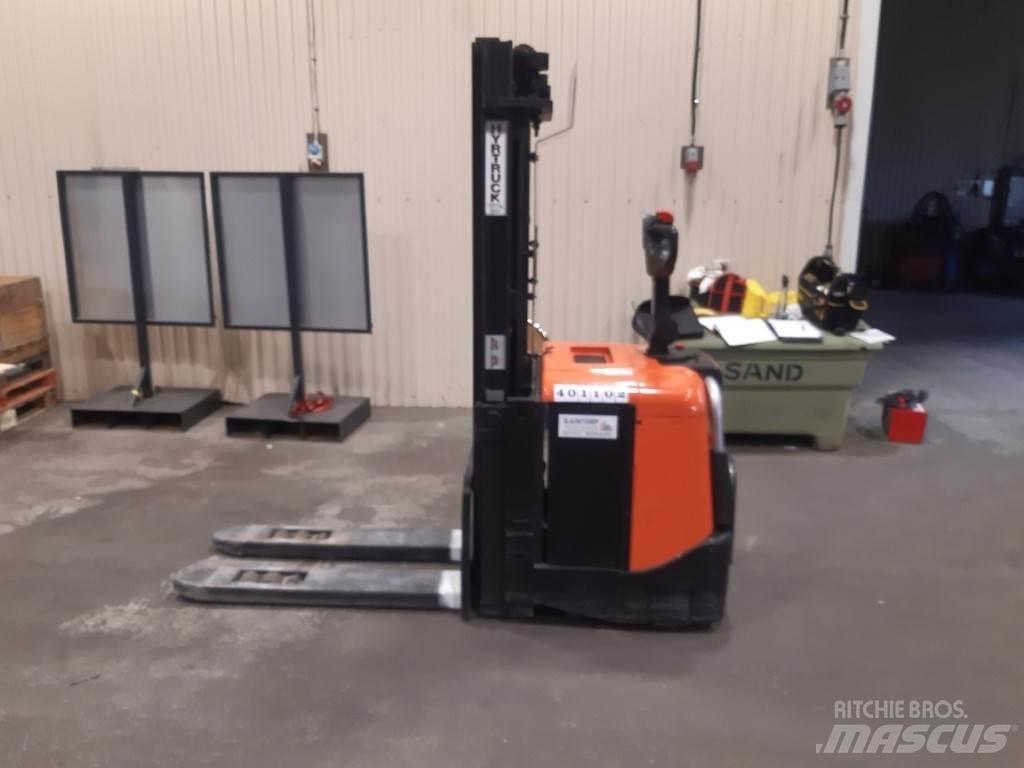 BT SPE125L Gyalogkíséretű targonca
