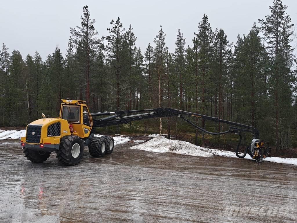 Sampo-Rosenlew HR56 Betakarítók