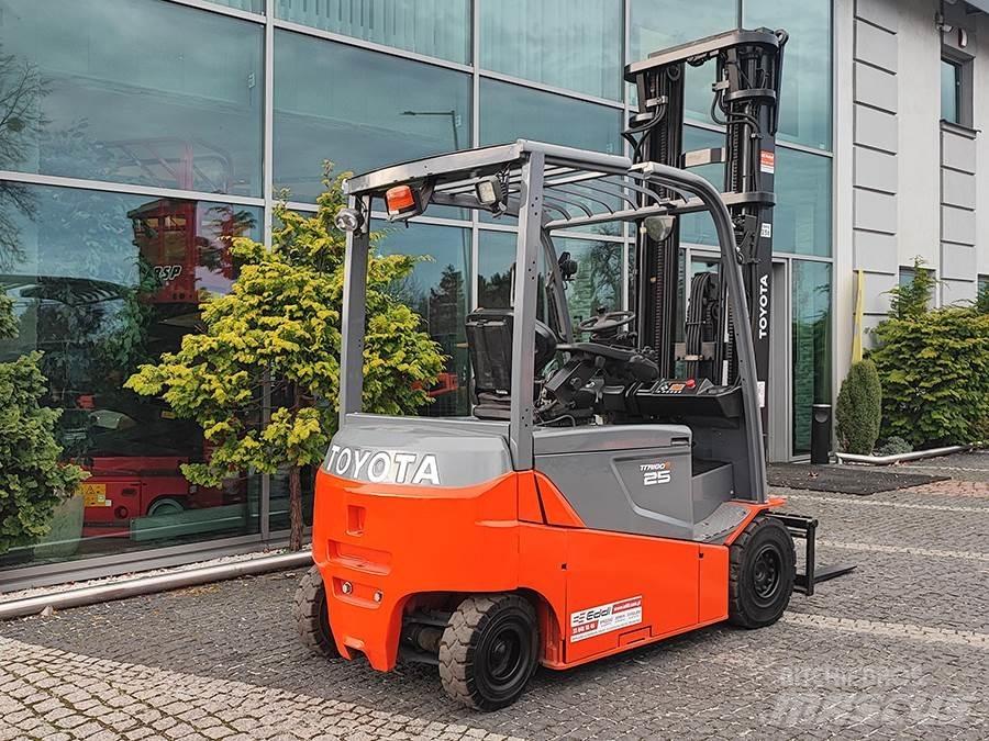 Toyota 8FBMT25 Elektromos targoncák