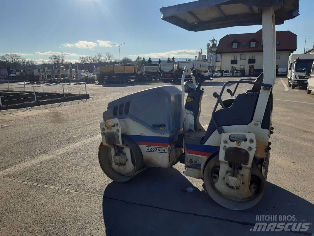 Hamm HD 12 VV Ikerdobos hengerek