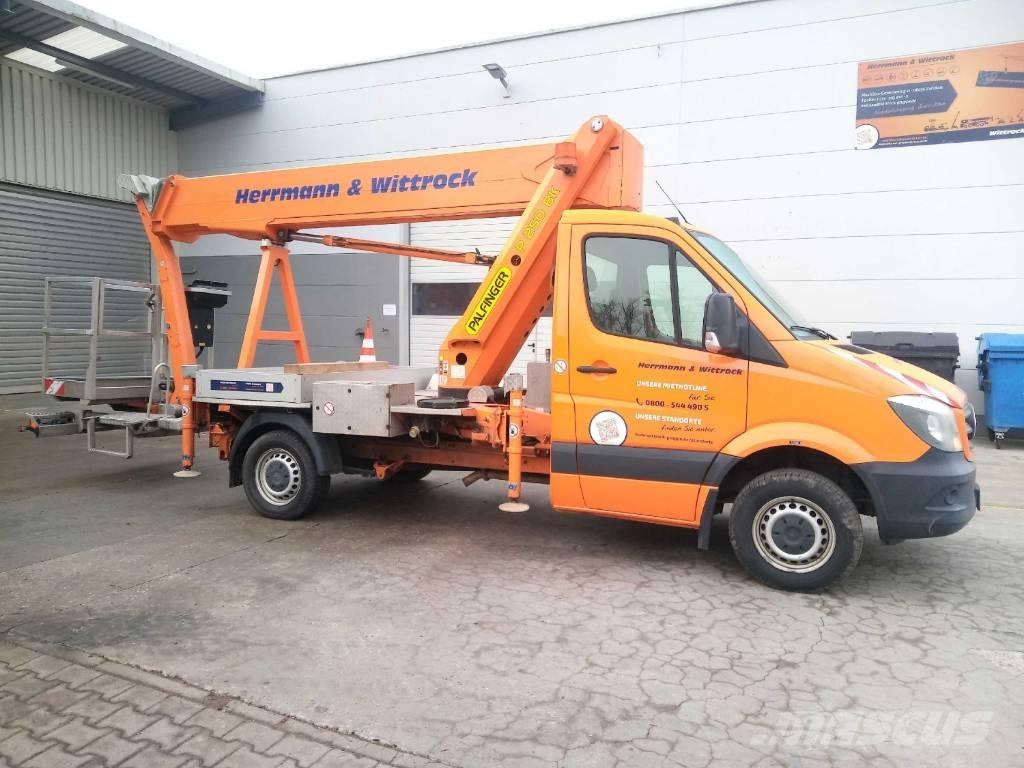 Palfinger P 250 BK Teherautóra szerelt emelők és állványok