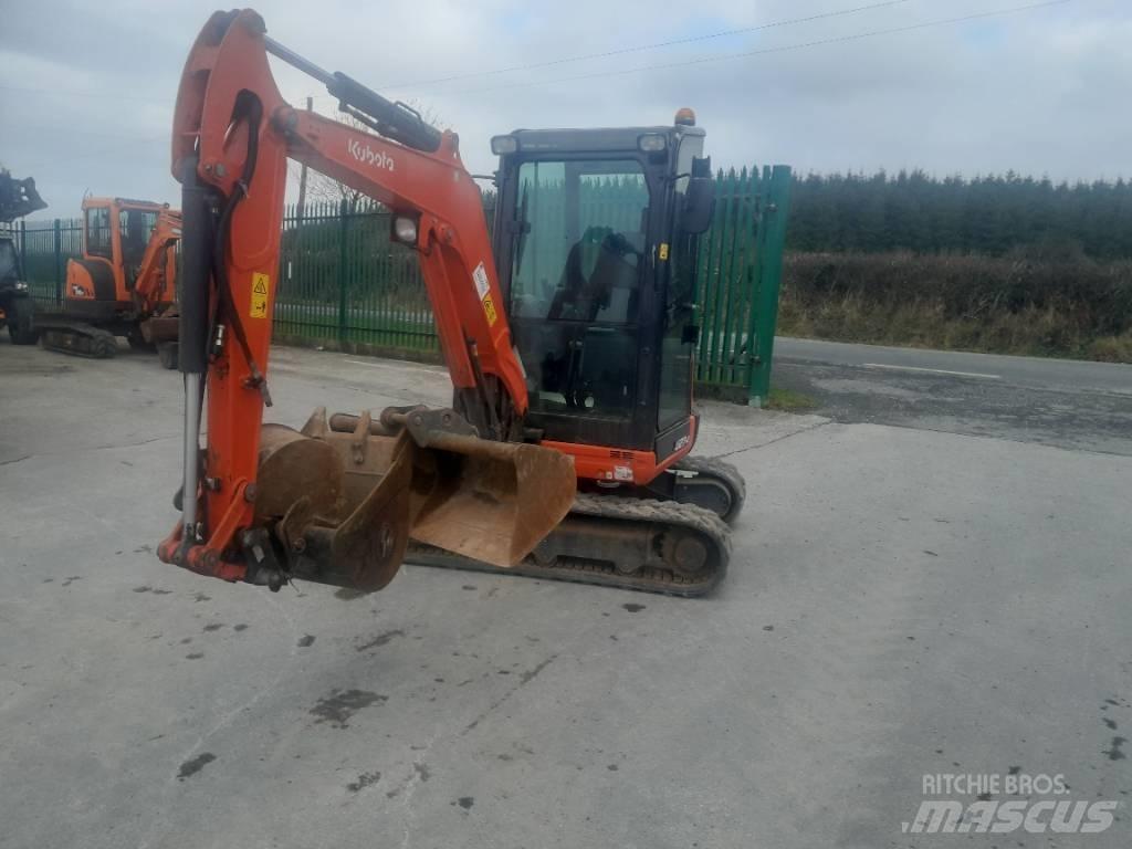 Kubota U 27-4 Mini kotrók < 7t