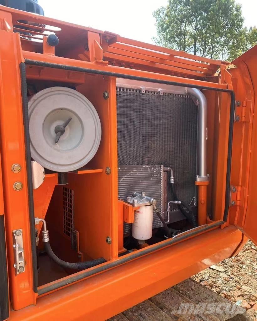 Doosan DH 150 Lánctalpas kotrók