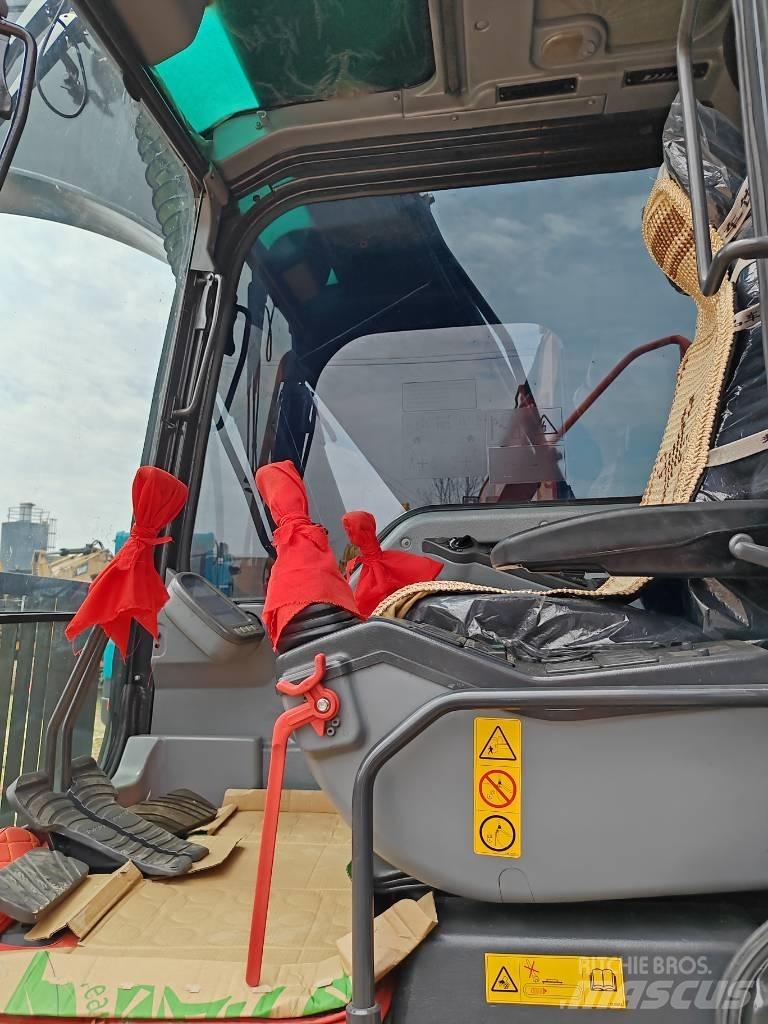 Volvo EC 140 Közepes (midi) kotrók 7 t - 12 t