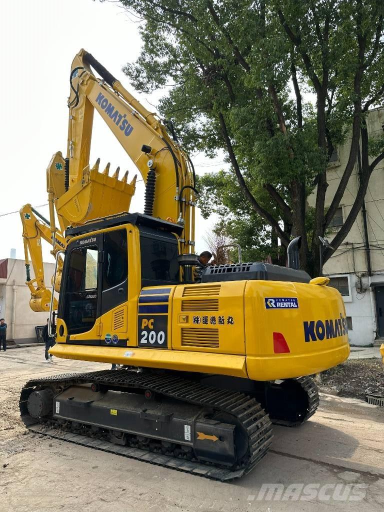 Komatsu PC 200-8N1 Közepes (midi) kotrók 7 t - 12 t