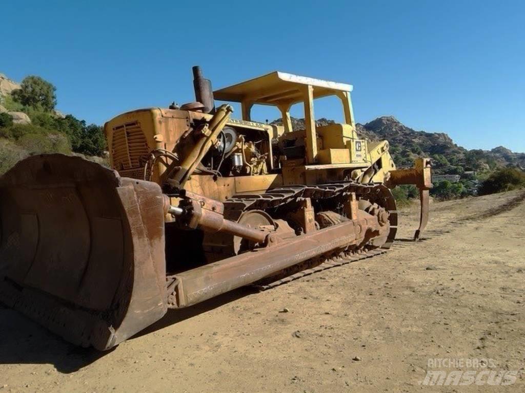 CAT D 9 G lánctalpas dózerek