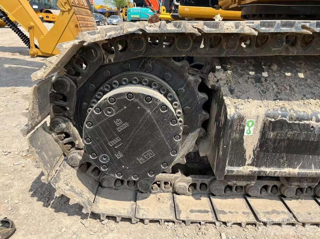 CAT 330D2 Lánctalpas kotrók