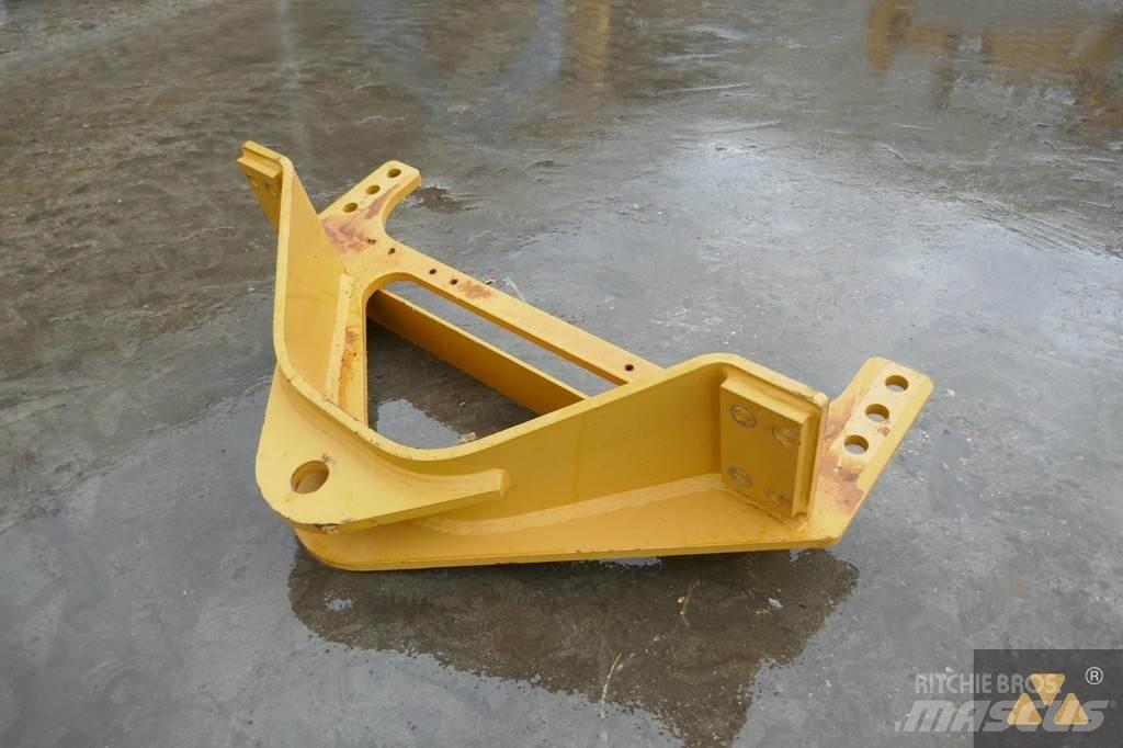 CAT 140M3 Drawbar Haszonjárművek - Egyéb
