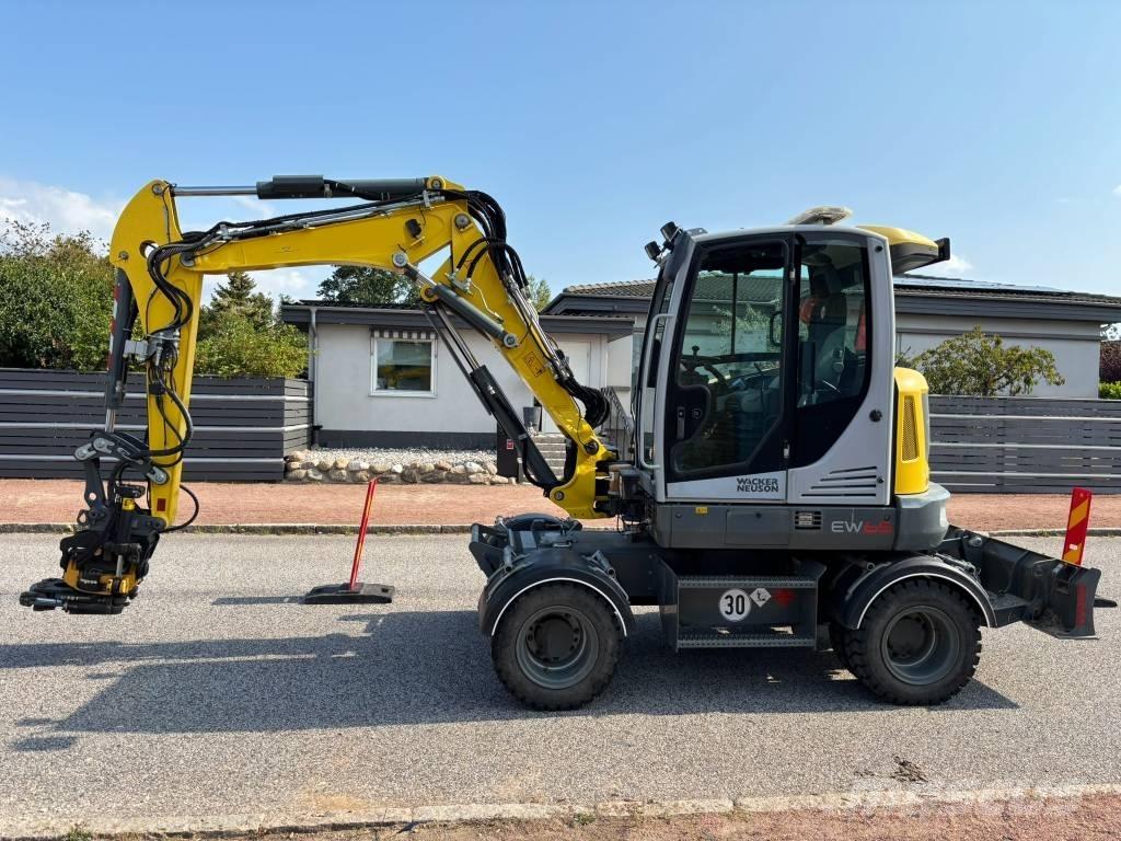 Wacker Neuson EW 65 Gumikerekes kotrók