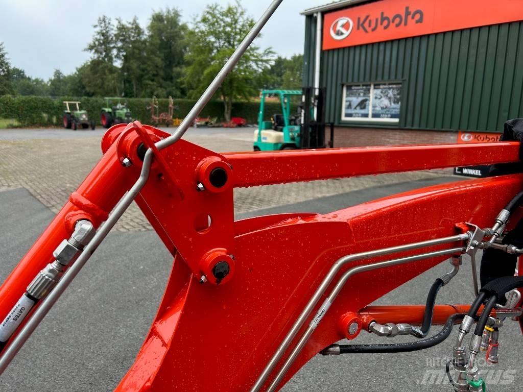 Kubota LA454ST Kompakt traktor adapterek